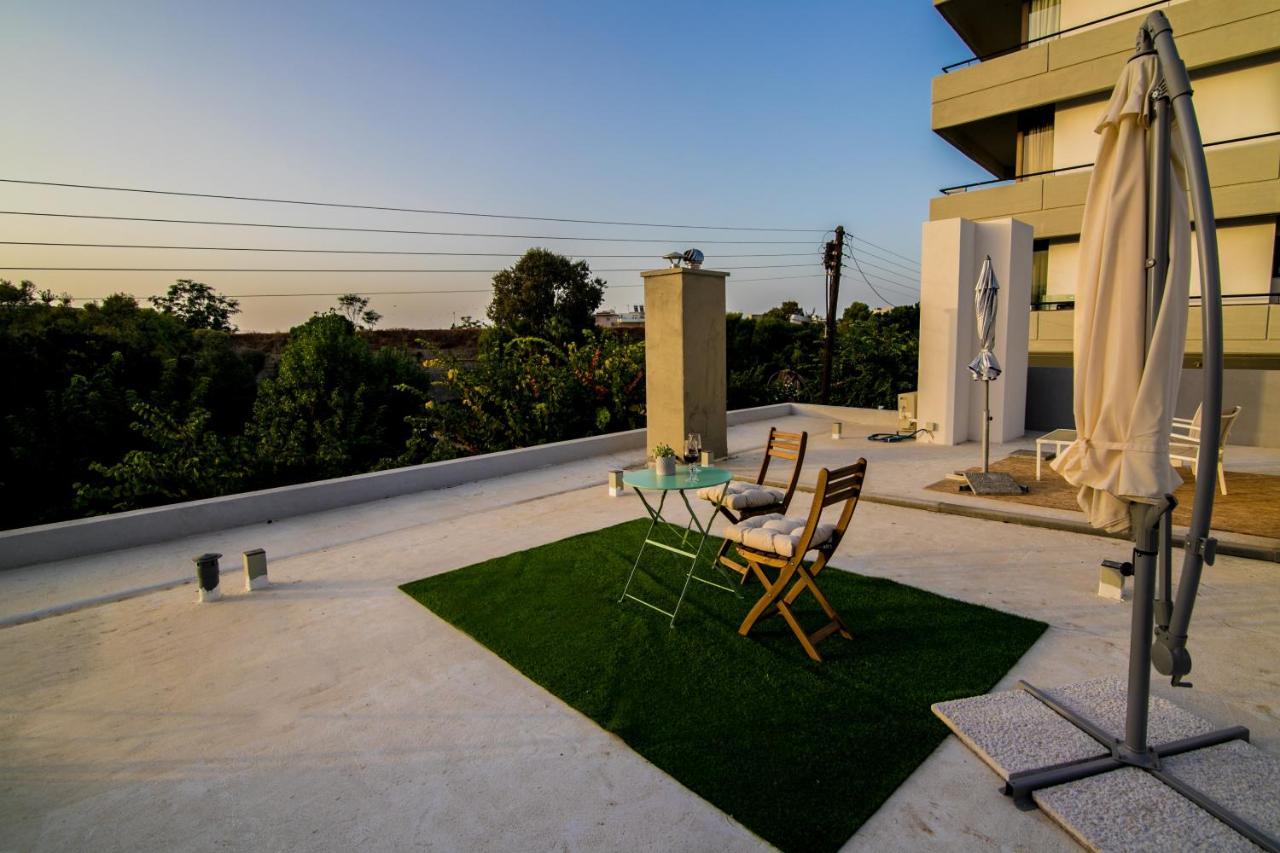 Oasis Luxury Place Heraklion Exterior foto